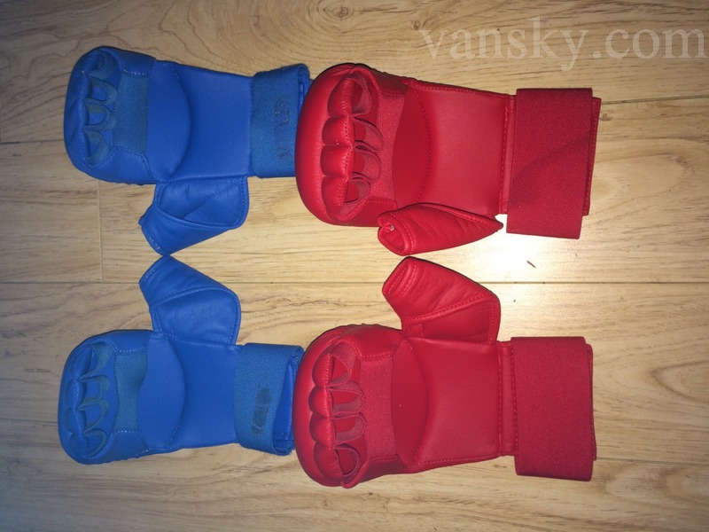 190916212451_boxing glove (1).JPG
